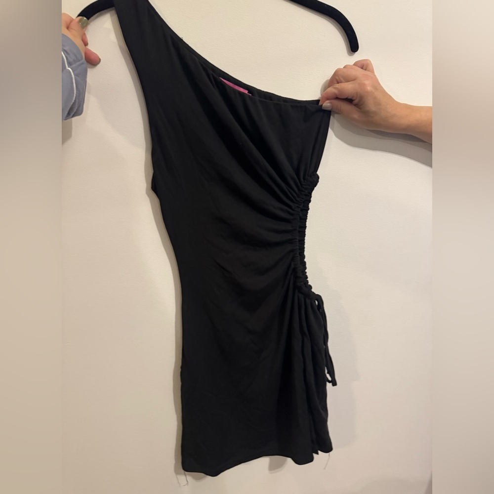 Edikted Black One Shoulder Dress